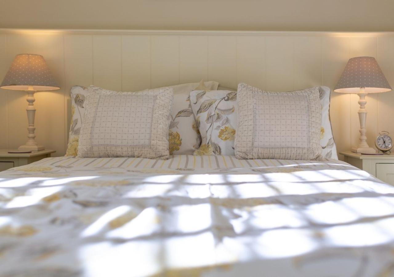 Jasmine Cottage - 2 Bedroom In Heart Of Bourton! Exterior foto