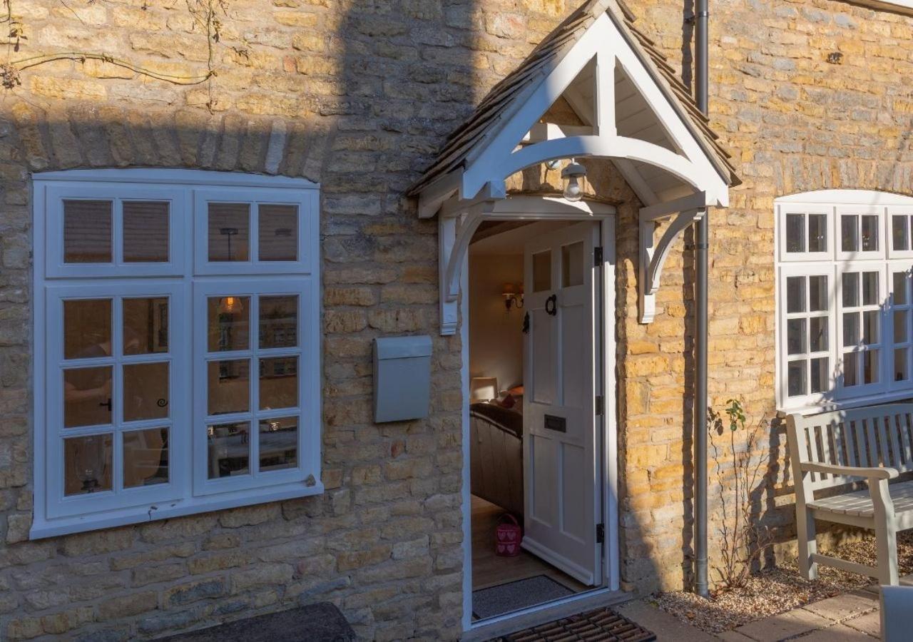 Jasmine Cottage - 2 Bedroom In Heart Of Bourton! Exterior foto